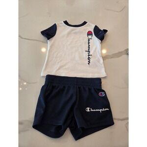 Champion baby girl outfit 0-3 mos